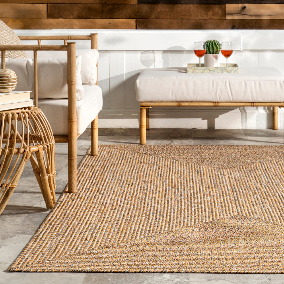 Nuloom Wynn Braided Indoor/Outdoor Area Rug, Yellow 5'x8'