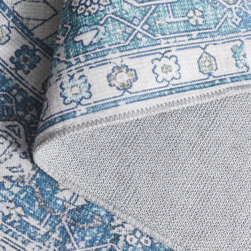 Safavieh Arizona Machine-Washable Collection ARZ105 Rug, Beige/Blue, 5'x8'