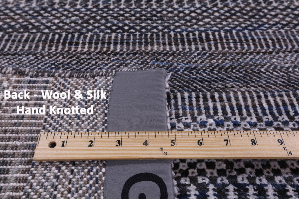 6' 0" X 8' 10" Savannah Grass Wool and Silk Handmade Rug Q11966