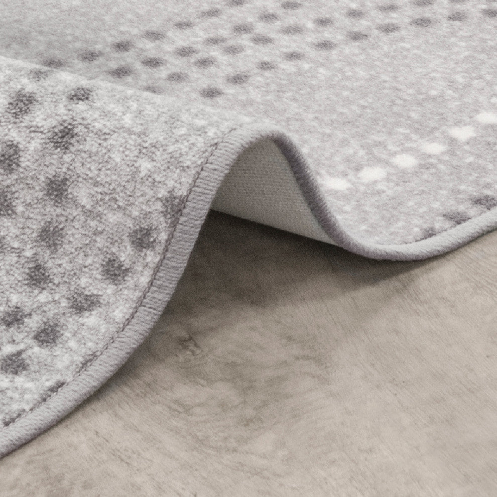 Seventh Heaven 5'4" X 7'8" Area Rug, Color Morning Fog