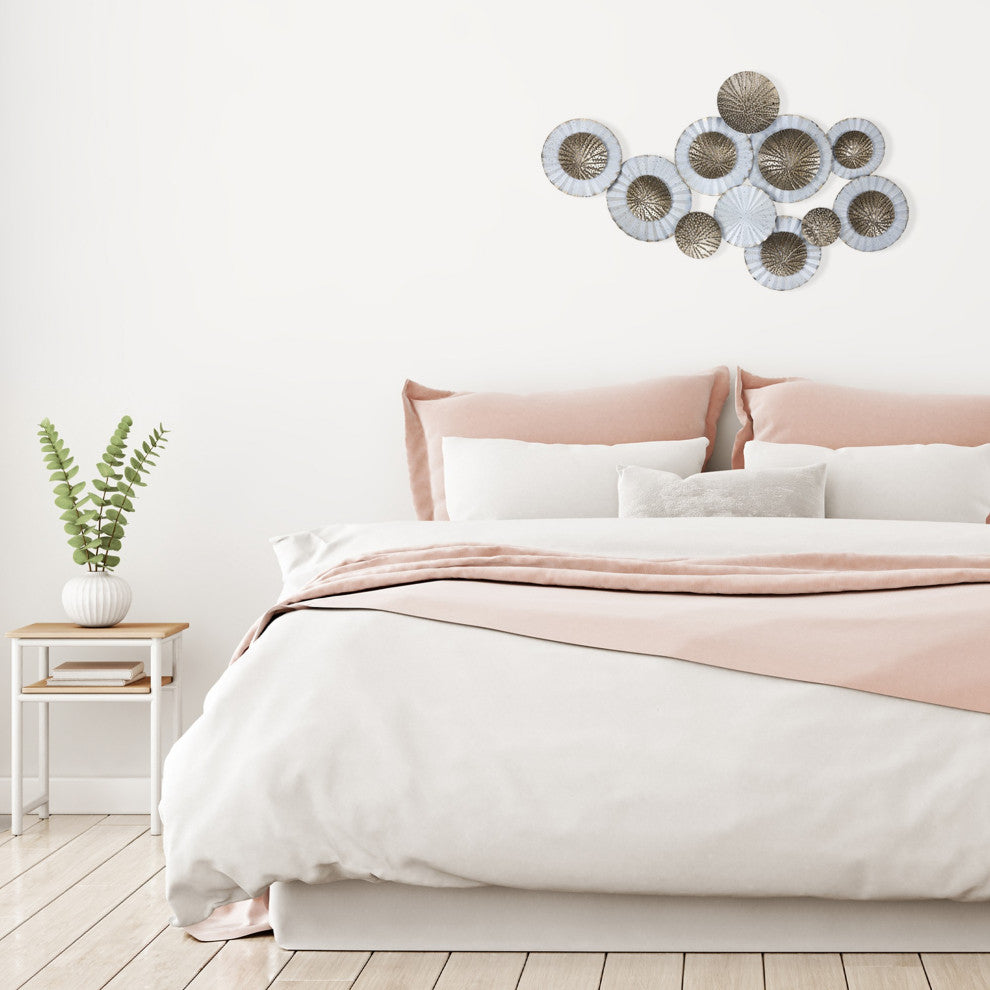 White and Gold Metal Plate Wall D"cor