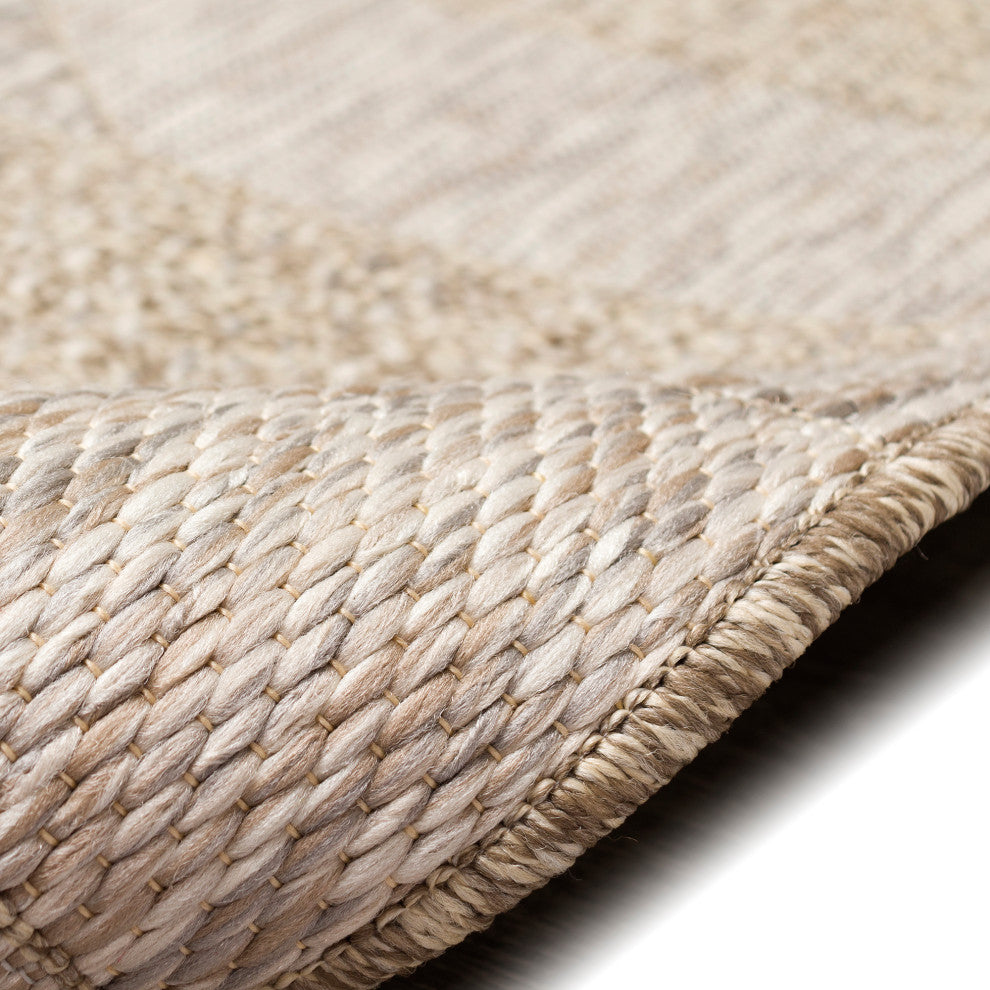 Orly Angles Indoor/Outdoor Rug Natural 1'11"x7'6"