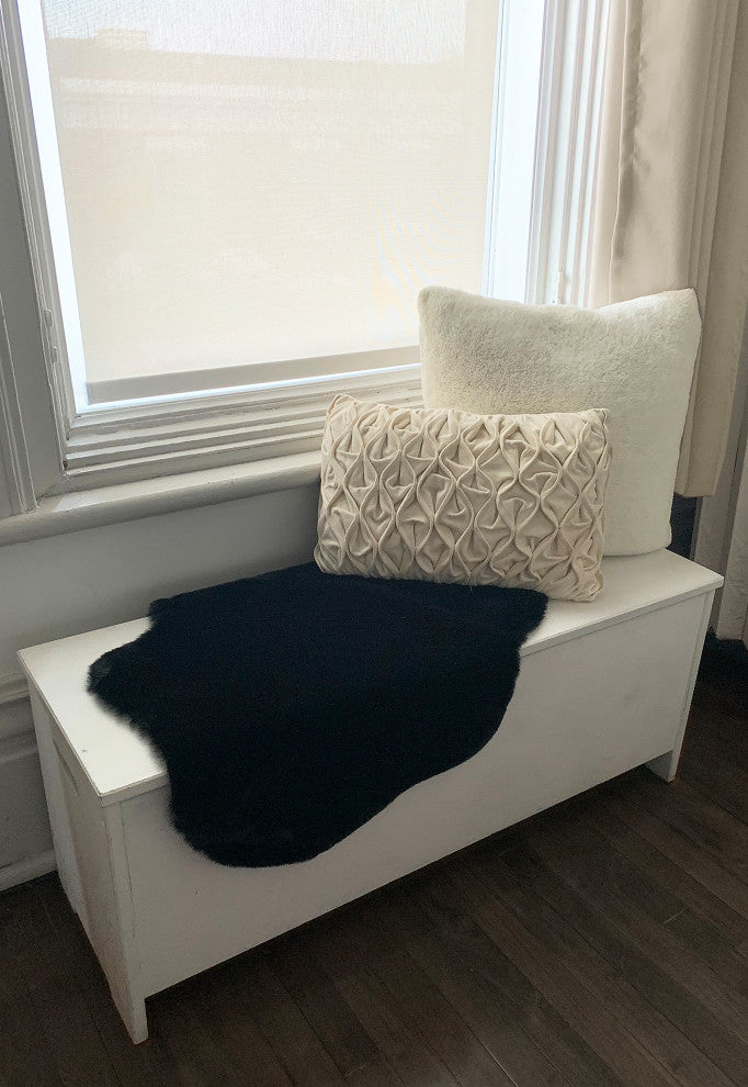 LUXE FAUX RABBIT FUR SHEEPSKIN RUG 2' X 3' 25mm PILE, 900 gsm - BLACK