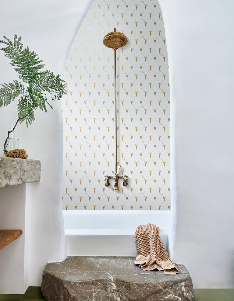 10-Pieces of Fan Shape Thassos White With Gold Metal Mosaic Tile