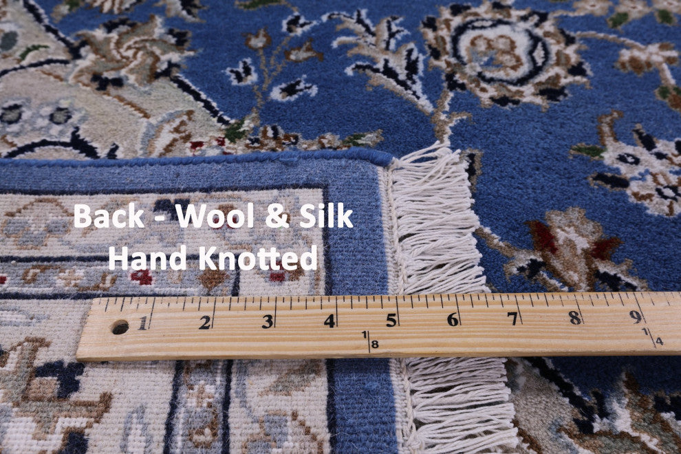 6' Square Wool and Silk Persian Nain Hand Knotted Rug Q11655