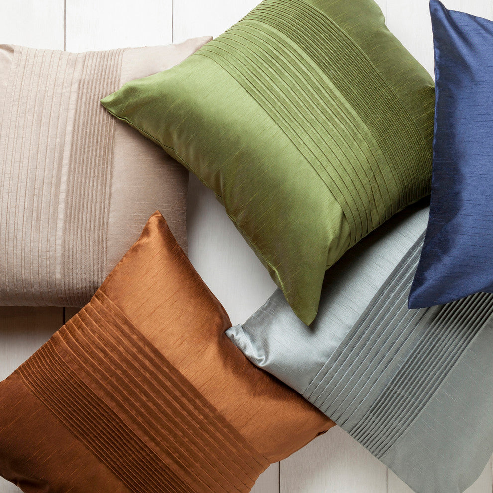 Solid Pleated Pillow 22x22x5, Down Fill