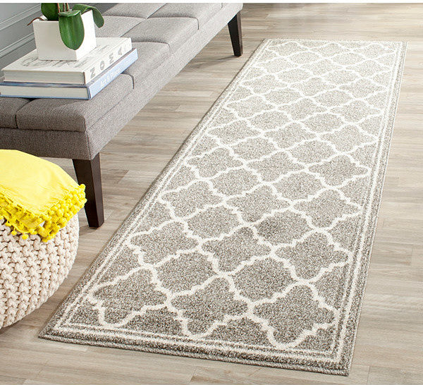 Safavieh Amherst Amt422R Outdoor Rug, Dark Grey/Beige, 2'3" X 11'0"