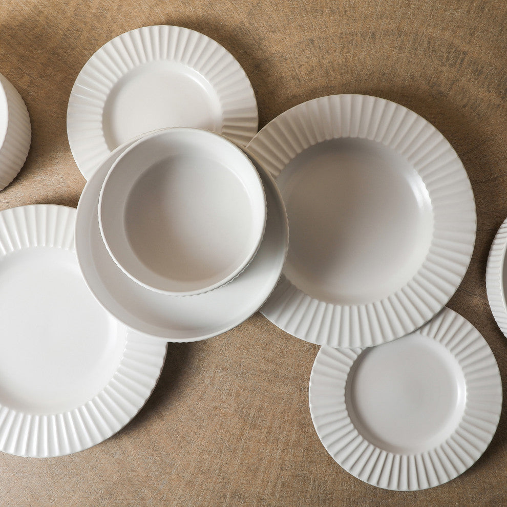 Christian Siriano Lusso Stoneware 32 Piece Dinnerware Set, White