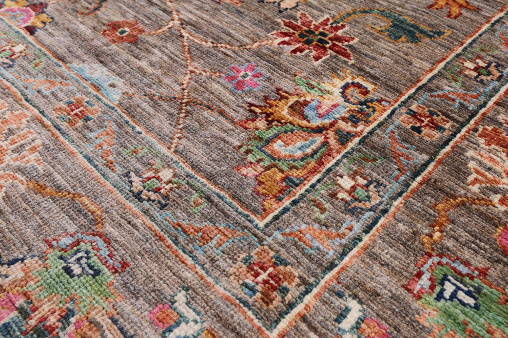 5' 10" X 7' 9" Hand Knotted Persian Tabriz Rug Q7648