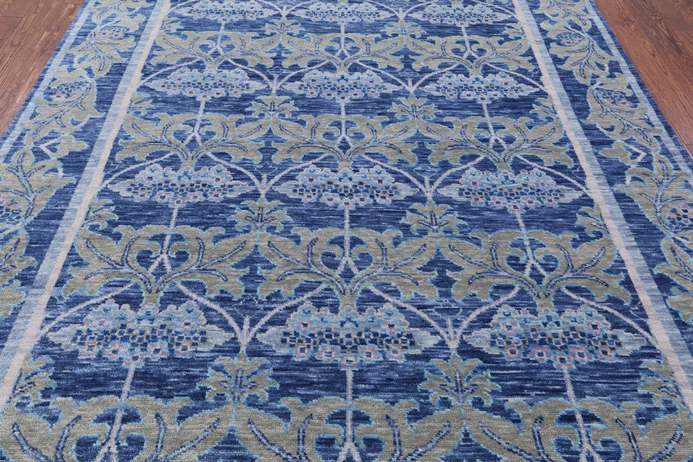 8' 0" X 10' 1" William Morris Handmade Wool Rug - Q13631