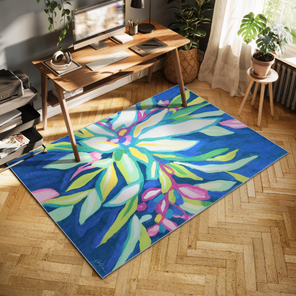 Blue Tropics I Hand Washable Flowers Power-loomed Art Area Rug, 5'x7.5'