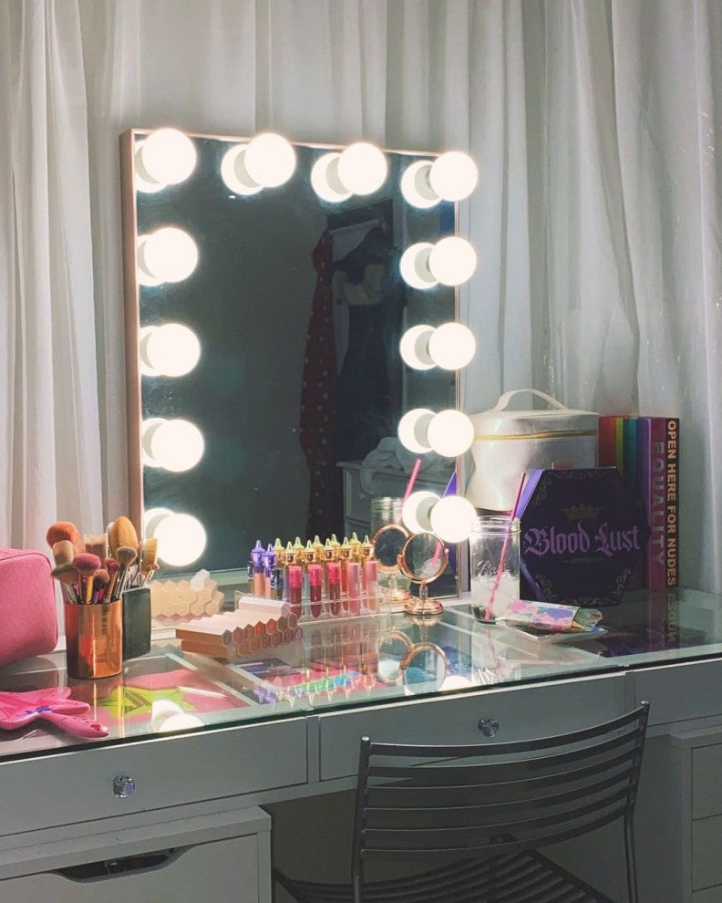 Hollywood Glow XL Vanity Mirror, Rose Gold, Frosted Led Globe Bulbs