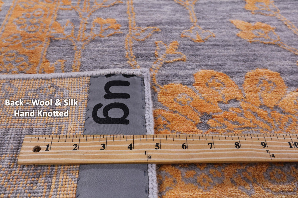 Persian Hand Knotted Wool & Silk Rug 9' 0" X 12' 3" - Q15755