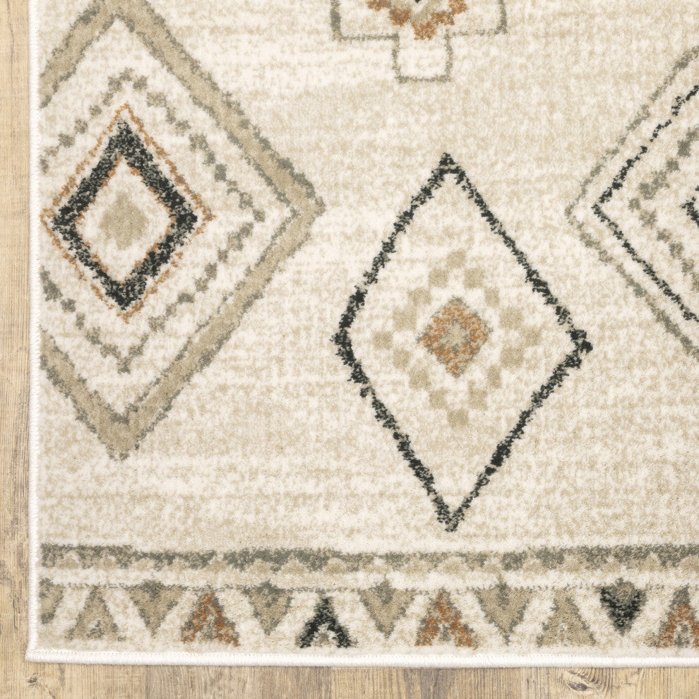 Garson Southwest Tribal Area Rug, Ivory, 5'3"x7'3"