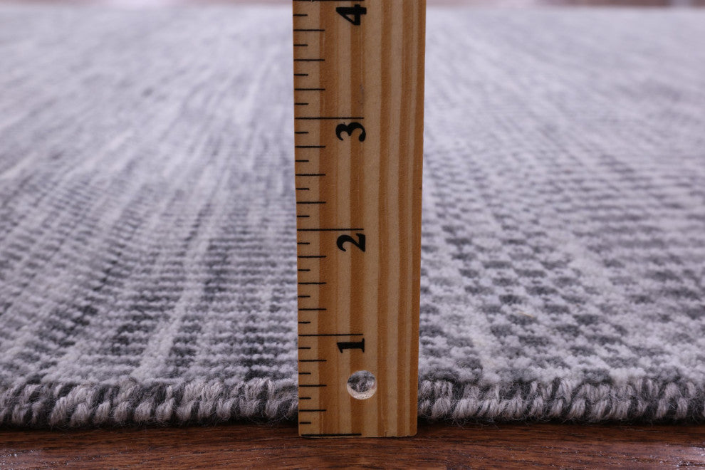 5' 0" X 8' 2" Savannah Grass Wool and Silk Hand-Knotted Rug Q11941