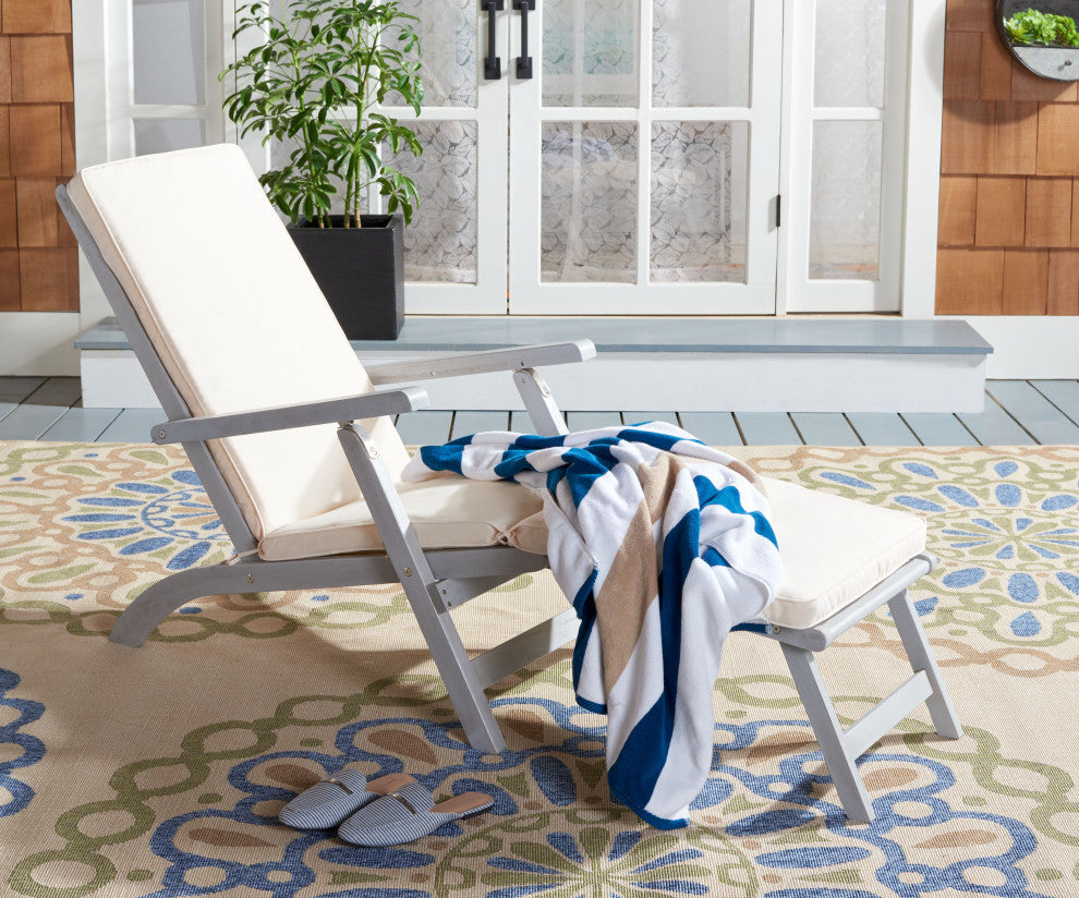 Safavieh Palmdale Outdoor Lounge Chair, Grey/Beige