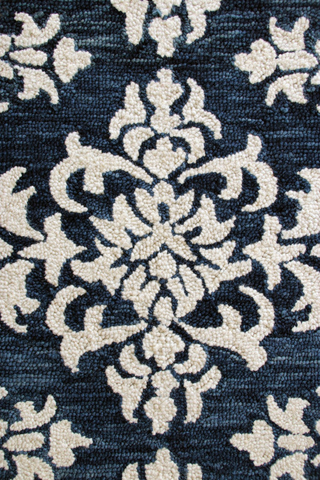 7" x 9" Blue and Ivory Decorative Area Rug