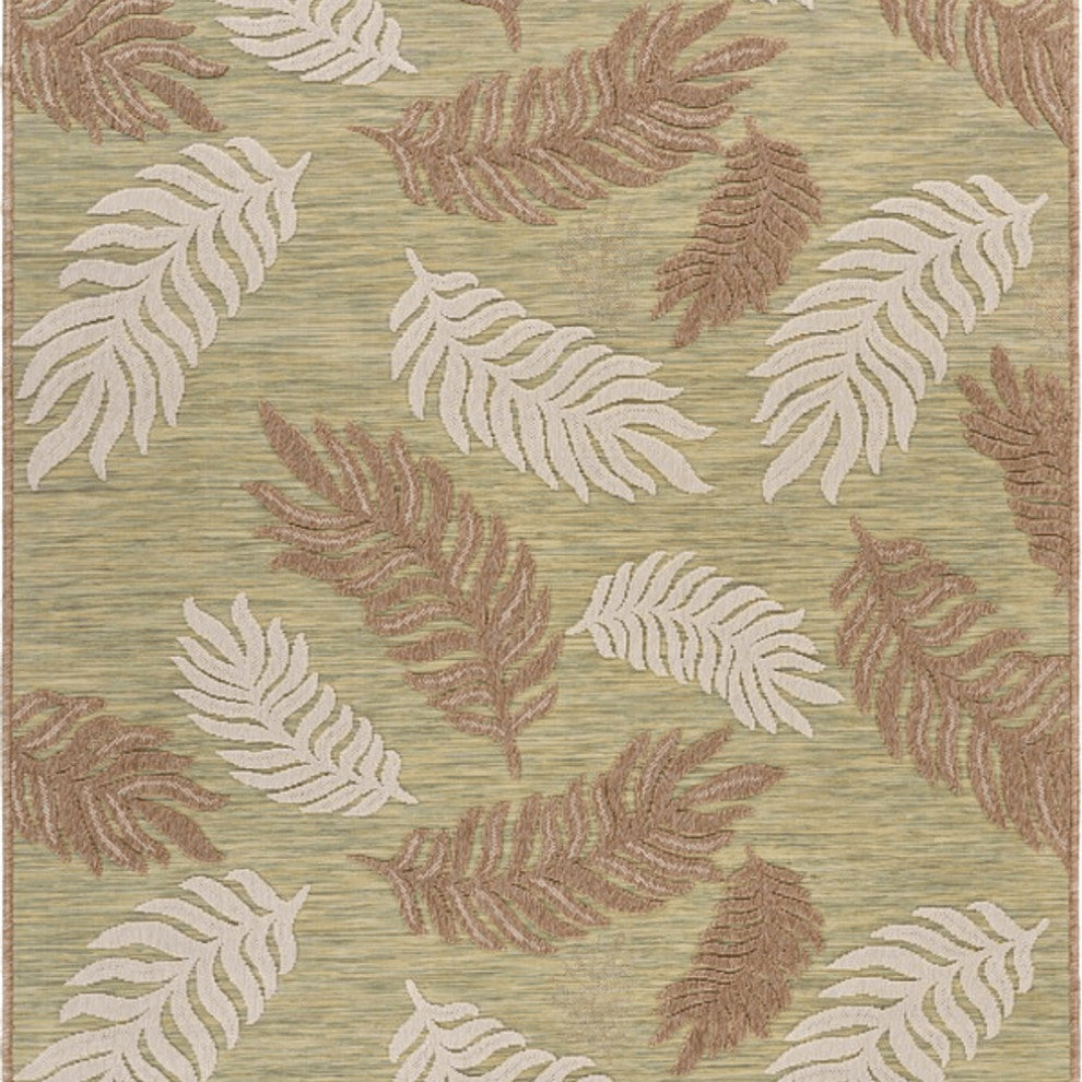 5' X 7' Green And Ivory Indoor Outdoor Area Rug