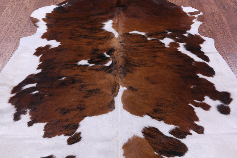 6' 7" X 5' 7" Natural Cowhide Rug C2384