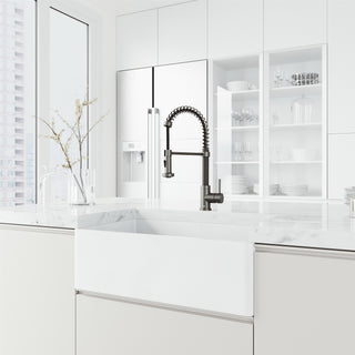 VIGO Edison 19" H Single Handle Pull-Down Sprayer Kitchen Faucet, Graphite Black, No Sensor, Without Extras