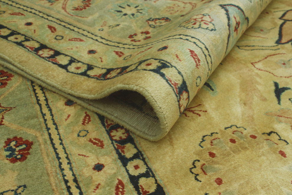 Vegetable-Dyed Finnley Light Gold/Light Blue Rug, 9'10x13'10