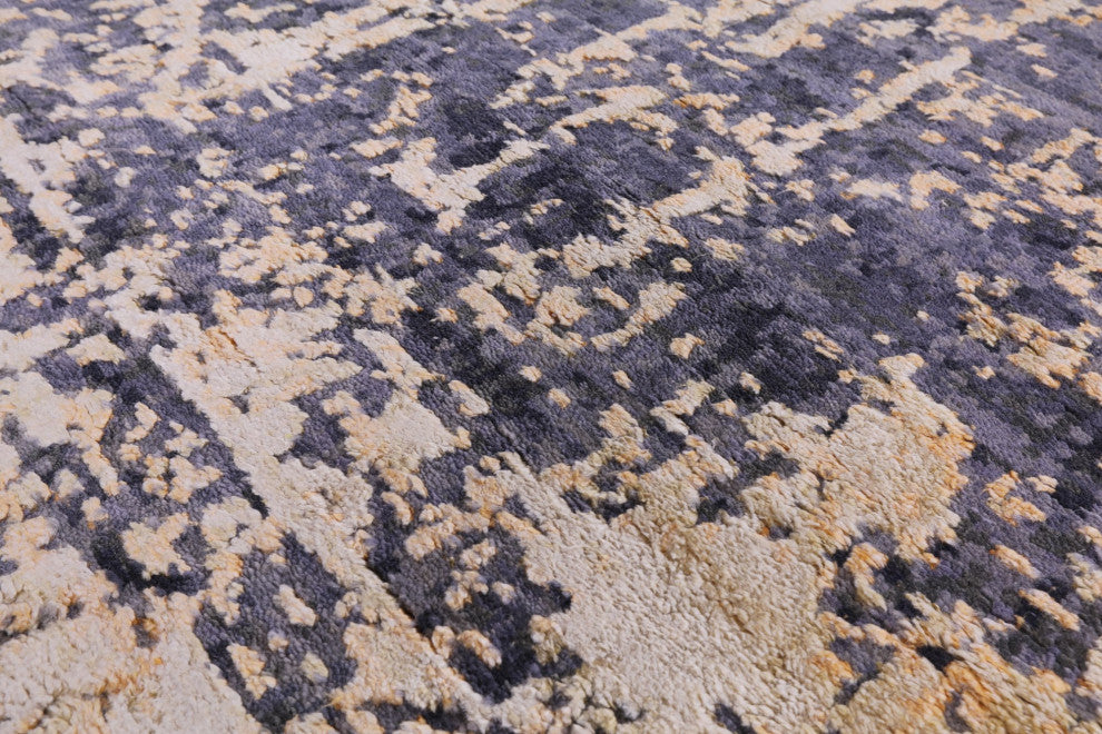 8' 0" X 10' 3" Wool and Silk Modern Hand Knotted Rug Q7121
