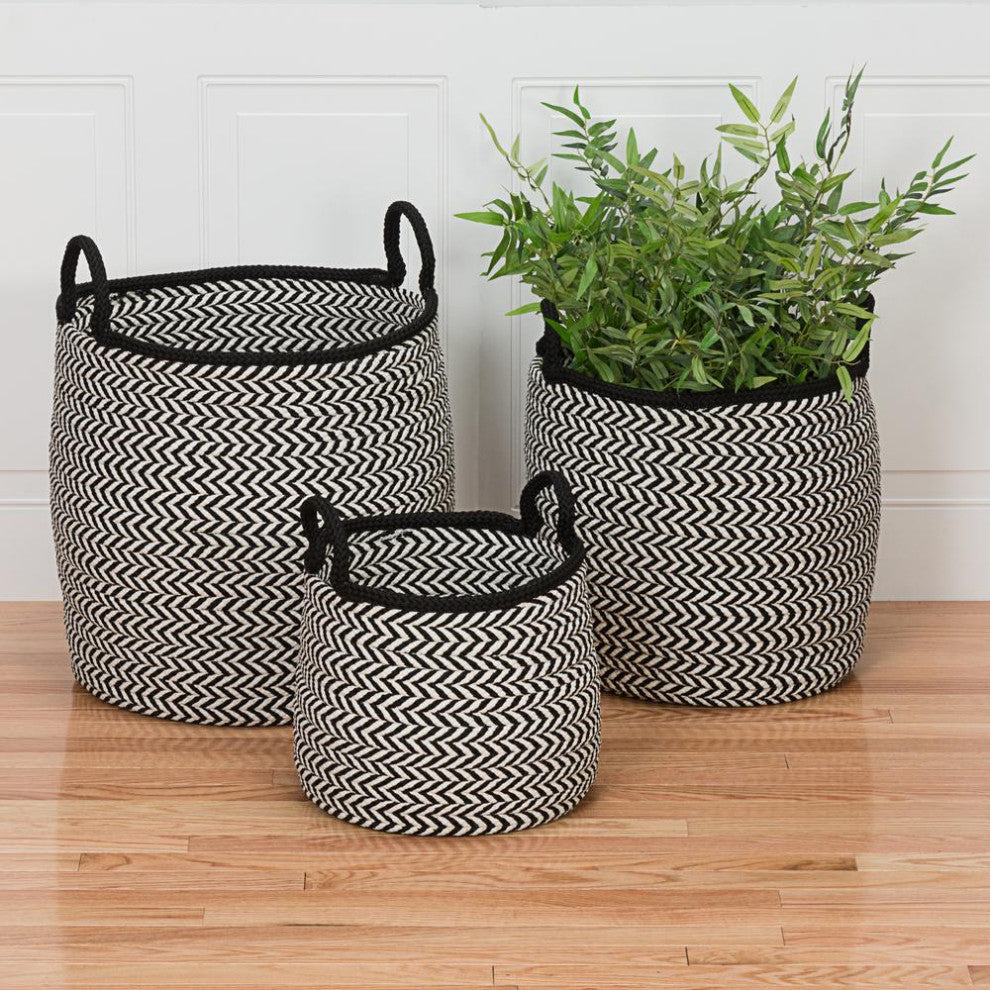Preve Basket - White & Black 15"x15"x15"