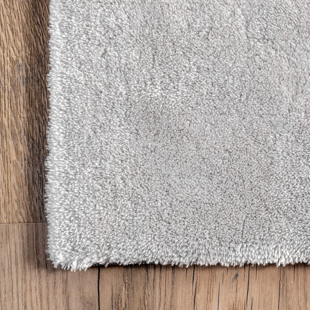 nuLOOM Loni Solid Machine Washable Shag Area Rug, Light Grey, 4'x6'