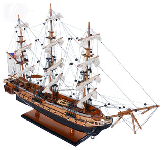 Uss Contitution Small Museum-quality Fully Assembled Wooden Model Ship