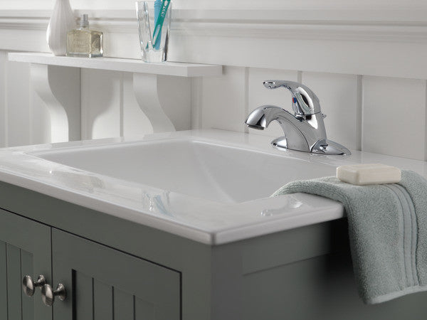 Delta Classic Single Handle Centerset Bathroom Faucet, Chrome, 520-MPU-DST