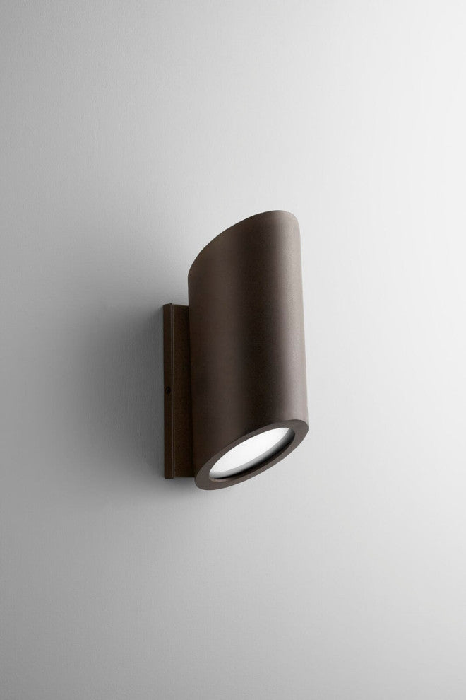 Realm Outdoor Wall Light in Oiled Bronze