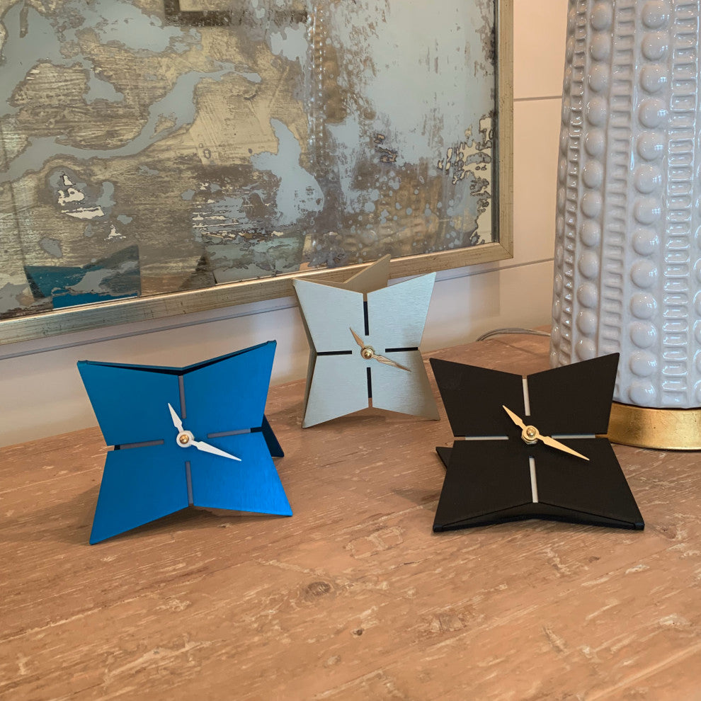 The StarFish Clock in Black