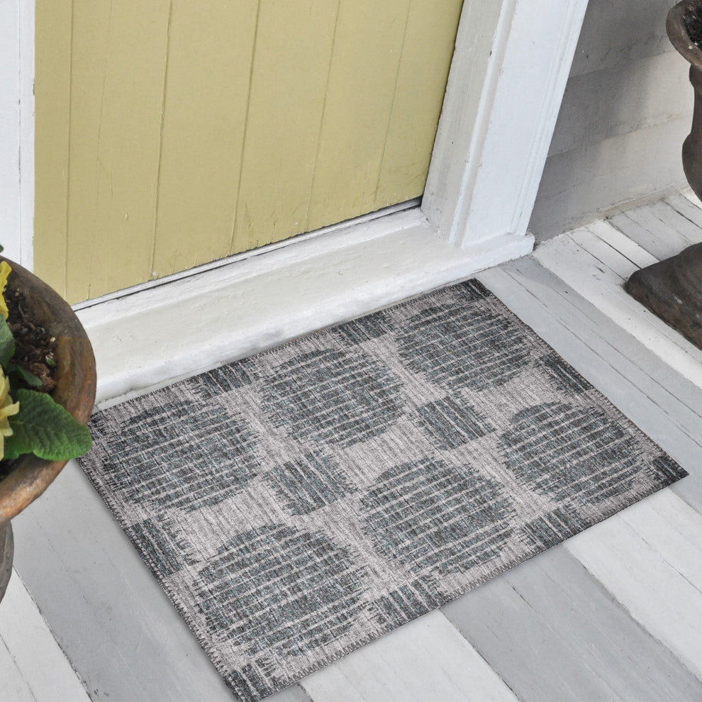 Indoor/Outdoor Sedona SN13 Pewter Machine Washable 1'8" x 2'6" Rug