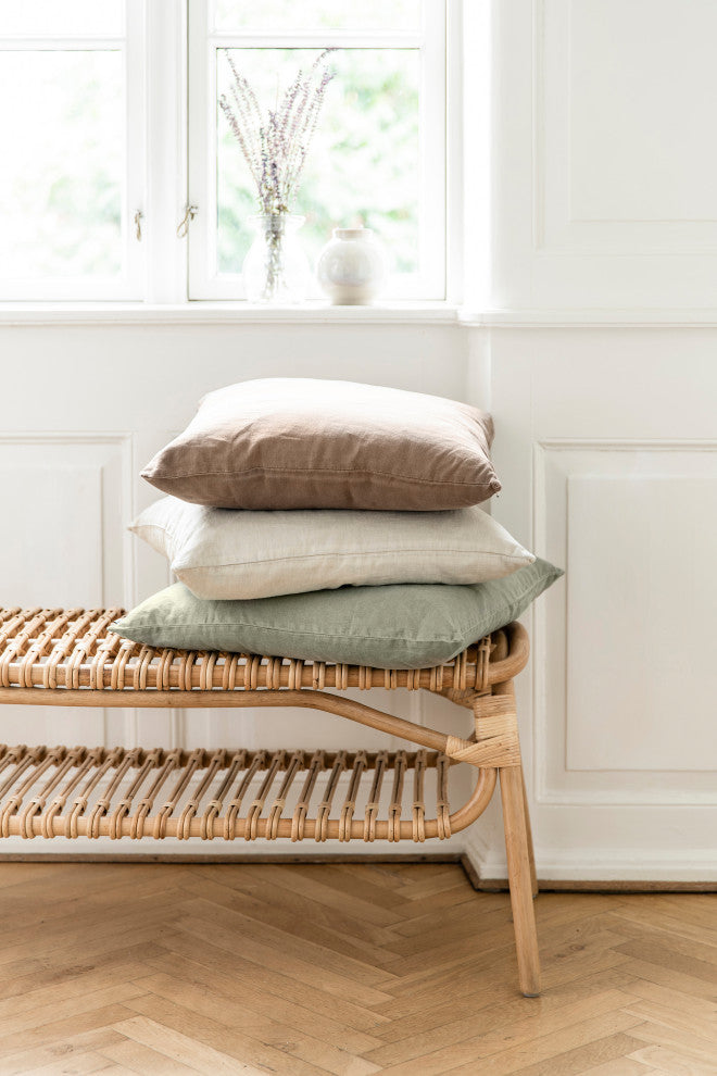 Machiya Bench by Jin Kuramoto, Natural Finish
