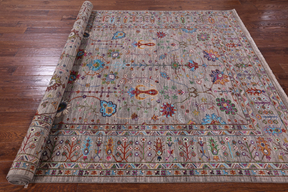 6' 8" X 9' 3" Hand-Knotted Persian Tabriz Wool Rug Q10570