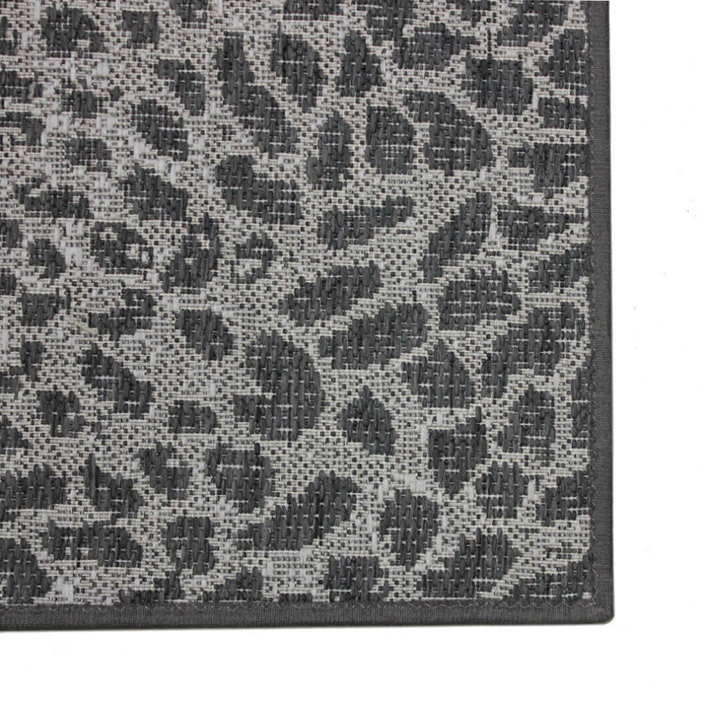 Vumbura Plains Area Rug, Indoor, Outdoor, Accent Carpet, Charcoal, Square 7'x7'