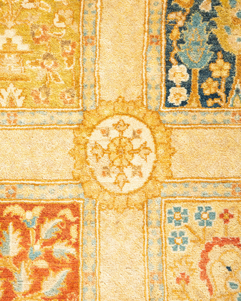 Davangere, One-of-a-Kind Hand-Knotted Area Rug Ivory, 2'7"x14'8"