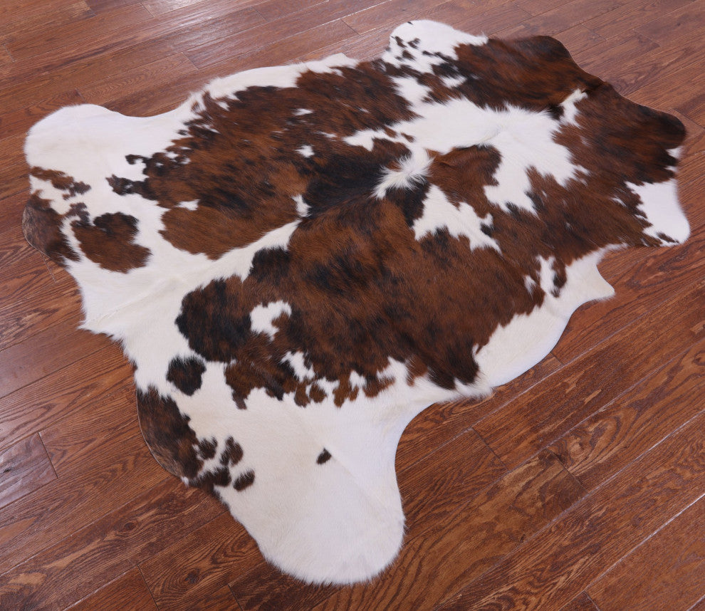 Natural Cowhide Rug 6' 2" X 5' 7" C1915