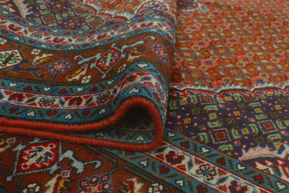 Fine Vintage Distressed Sabite Rust/Navy Rug, 6'4x9'5