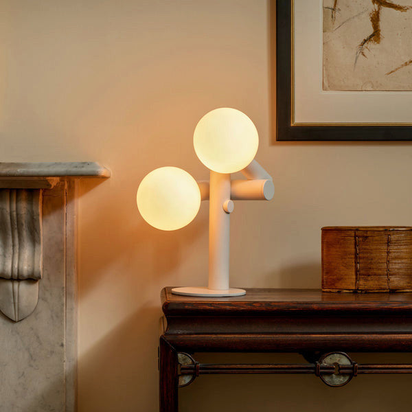 David Weeks Echo Table Lamp US with Sphere IV