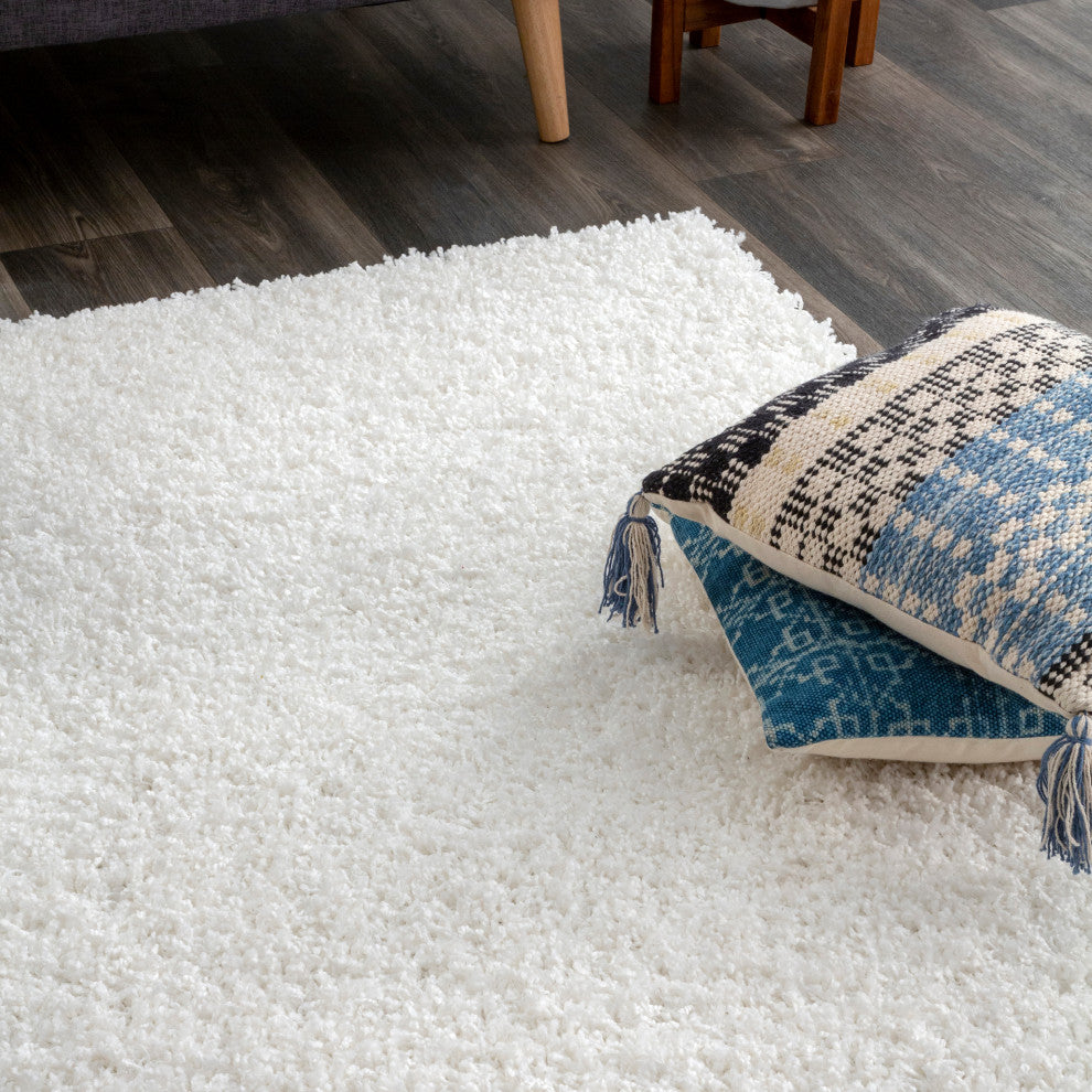 Nuloom Gwenyth Solid Shag Rug, White 2' 8" x 8'