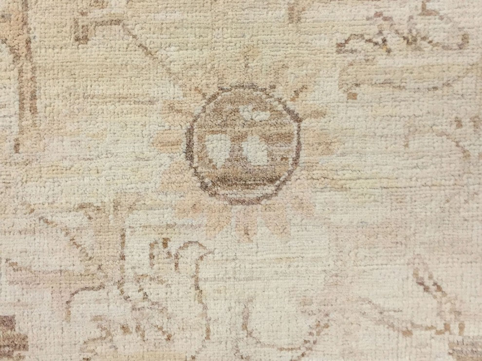 Faded Peshawar Ahmed Ivory/Ivory Rug, 8'11x12'0