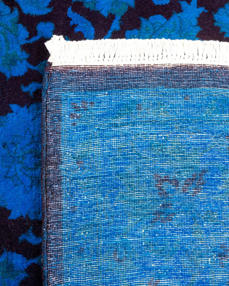 Fine Vibrance, One-of-a-Kind Hand-Knotted Area Rug Blue, 4' 3" x 6' 3"