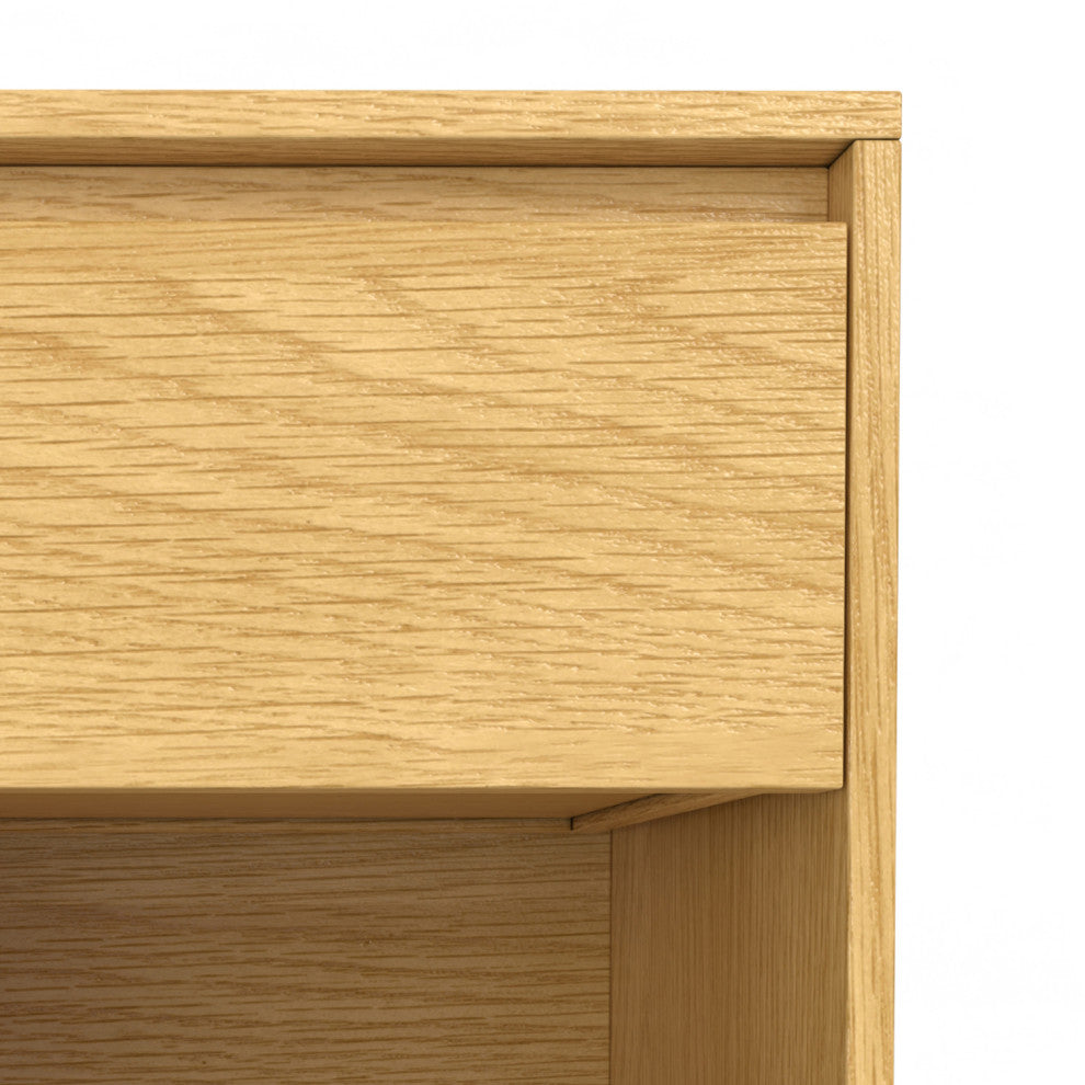 Hunter Nightstand in Oak