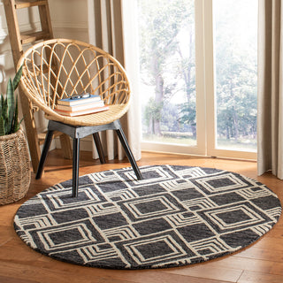 Safavieh Micro-Loop Collection MLP154 Rug, Charcoal/Ivory, 5' Round