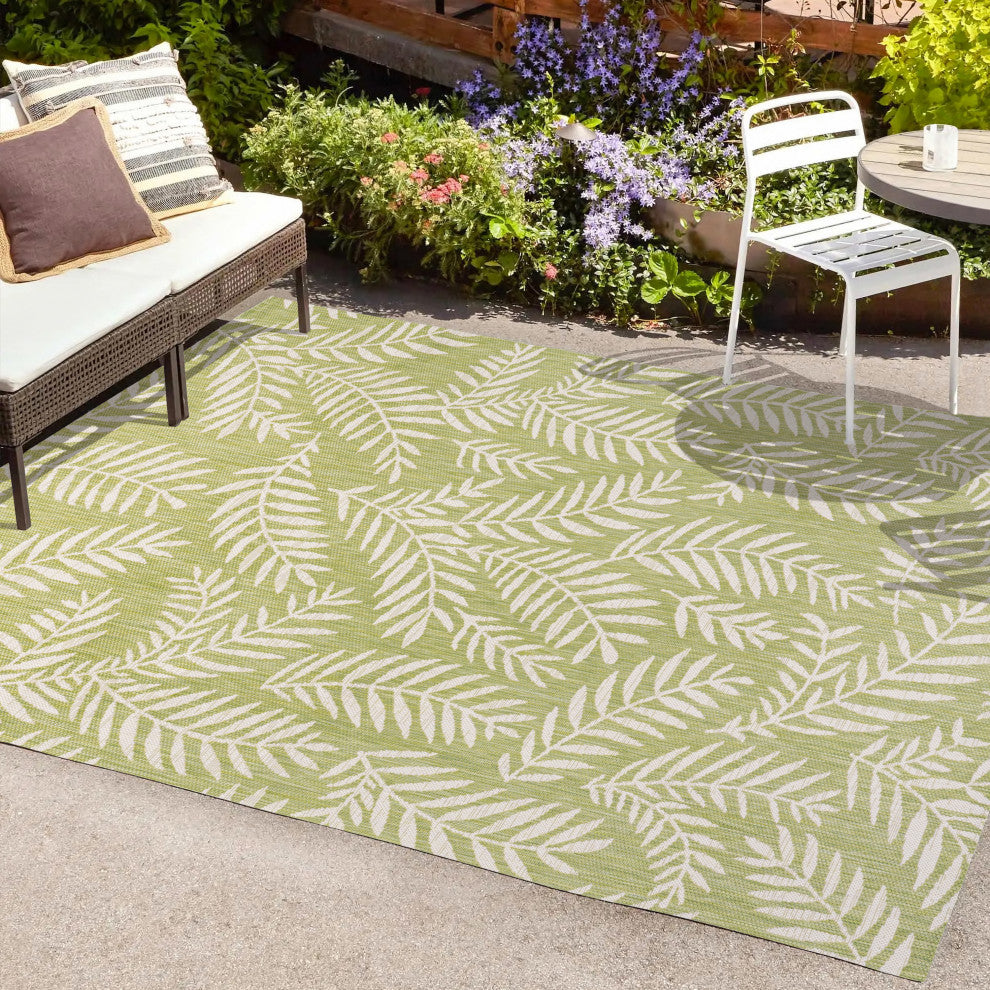 Nevis Palm Frond Indoor/Outdoor, Green/Cream, 4x6