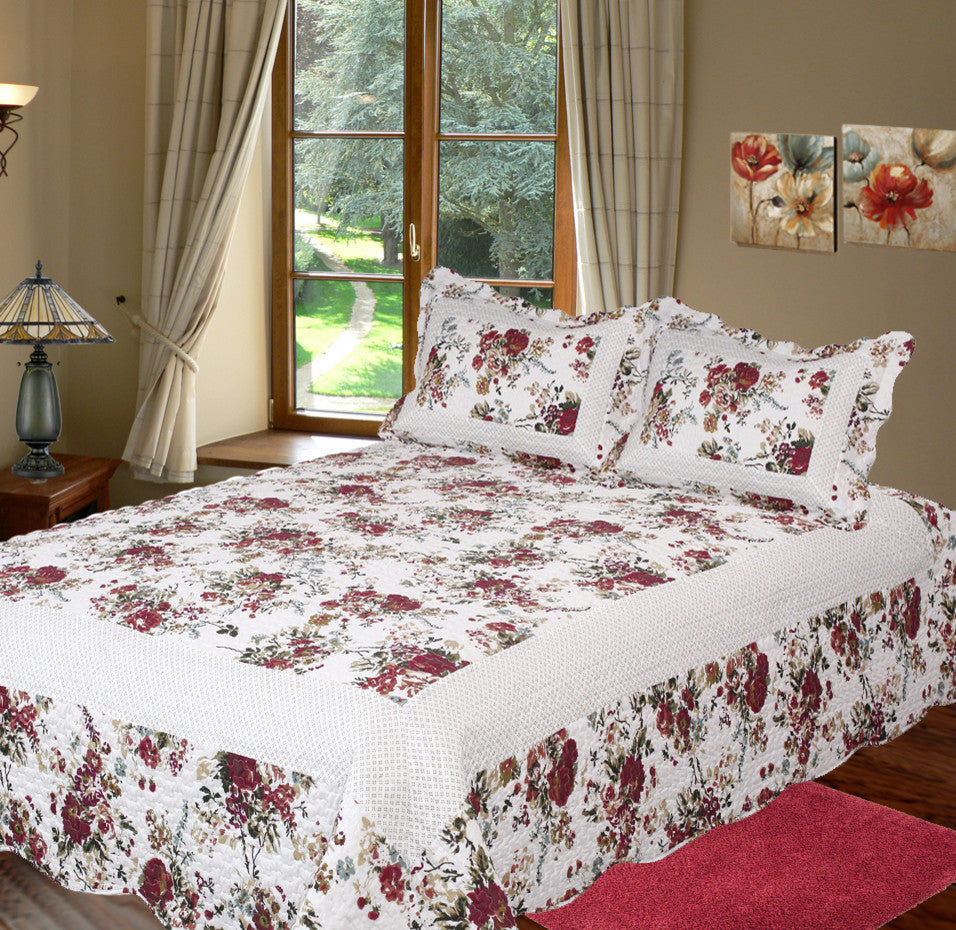 Bella Rosa Quilt With Pillow Shams, Tuscan Red, Queen