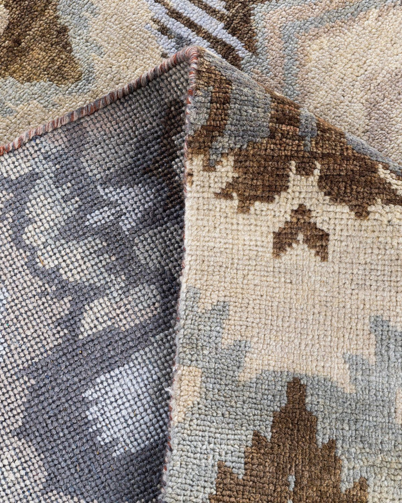 Ikat One-of-a-Kind Handmade Area Rug Beige, 8' 0" x 9' 10"
