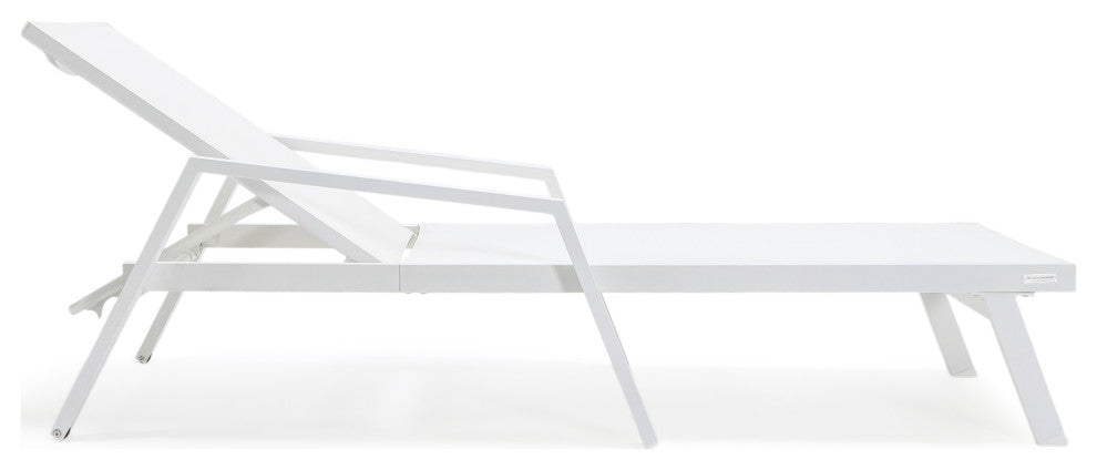 LeisureMod Marlin Chaise Lounge Set With Arms and Fire Pit Table, White