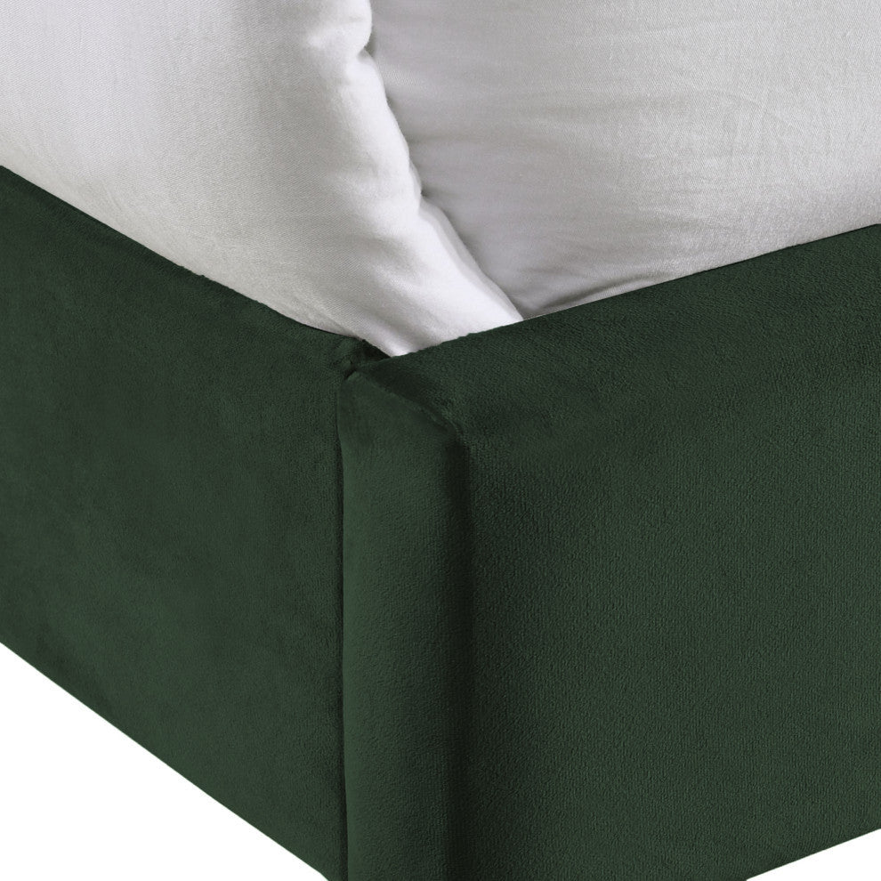 Coyote Queen Bed WithCarroll Emerald WithTwo End Table, 3A Packing